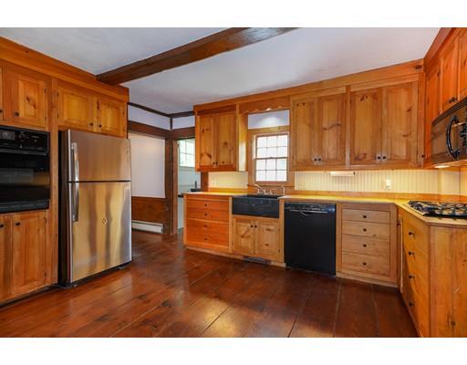 289 Sugar Road Bolton, MA 01740 - Photo 5 of 26