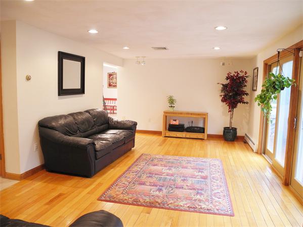 41 Pond Street Boxford, MA 01921 - Photo 12 of 27