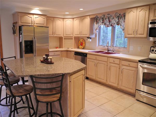 41 Pond Street Boxford, MA 01921 - Photo 5 of 27