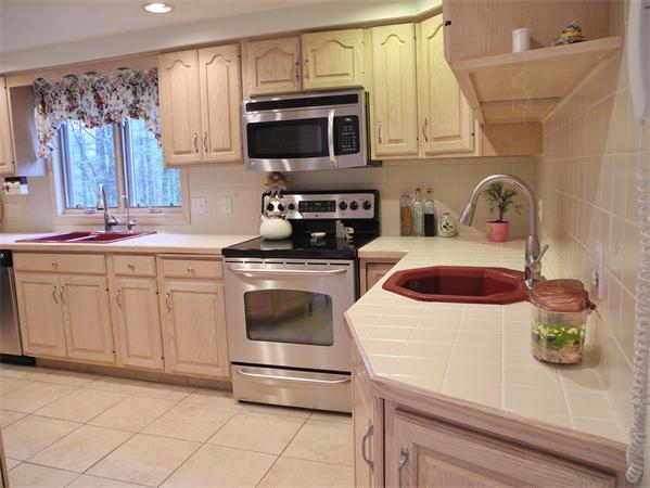 41 Pond Street Boxford, MA 01921 - Photo 6 of 27