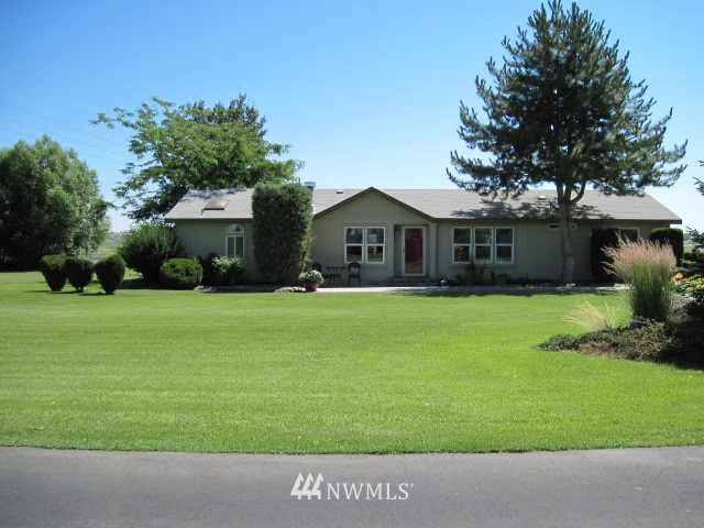 10401 Rd H Northeast Moses Lake, WA 98837 - Photo 1 of 1 Gallery Image 1