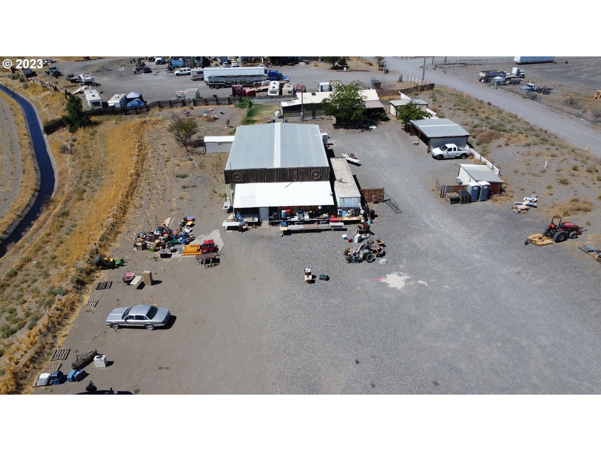 80824 Kik Road Hermiston, OR 97838 - Photo 2 of 34 Gallery Image 2