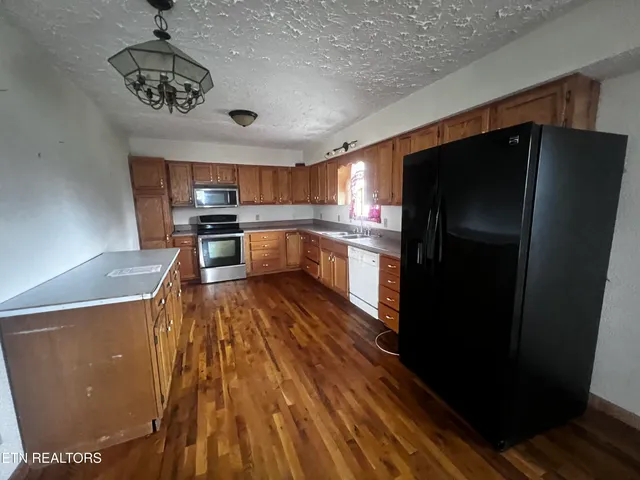 $229,900 | 555 Oakley Allons Road, Allons, TN 38541