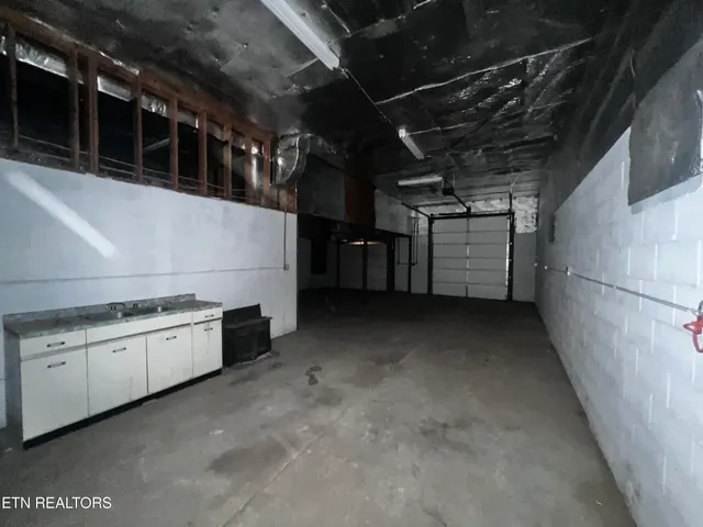 $229,900 | 555 Oakley Allons Road, Allons, TN 38541