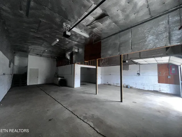 $229,900 | 555 Oakley Allons Road, Allons, TN 38541