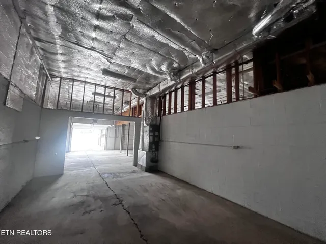 $229,900 | 555 Oakley Allons Road, Allons, TN 38541