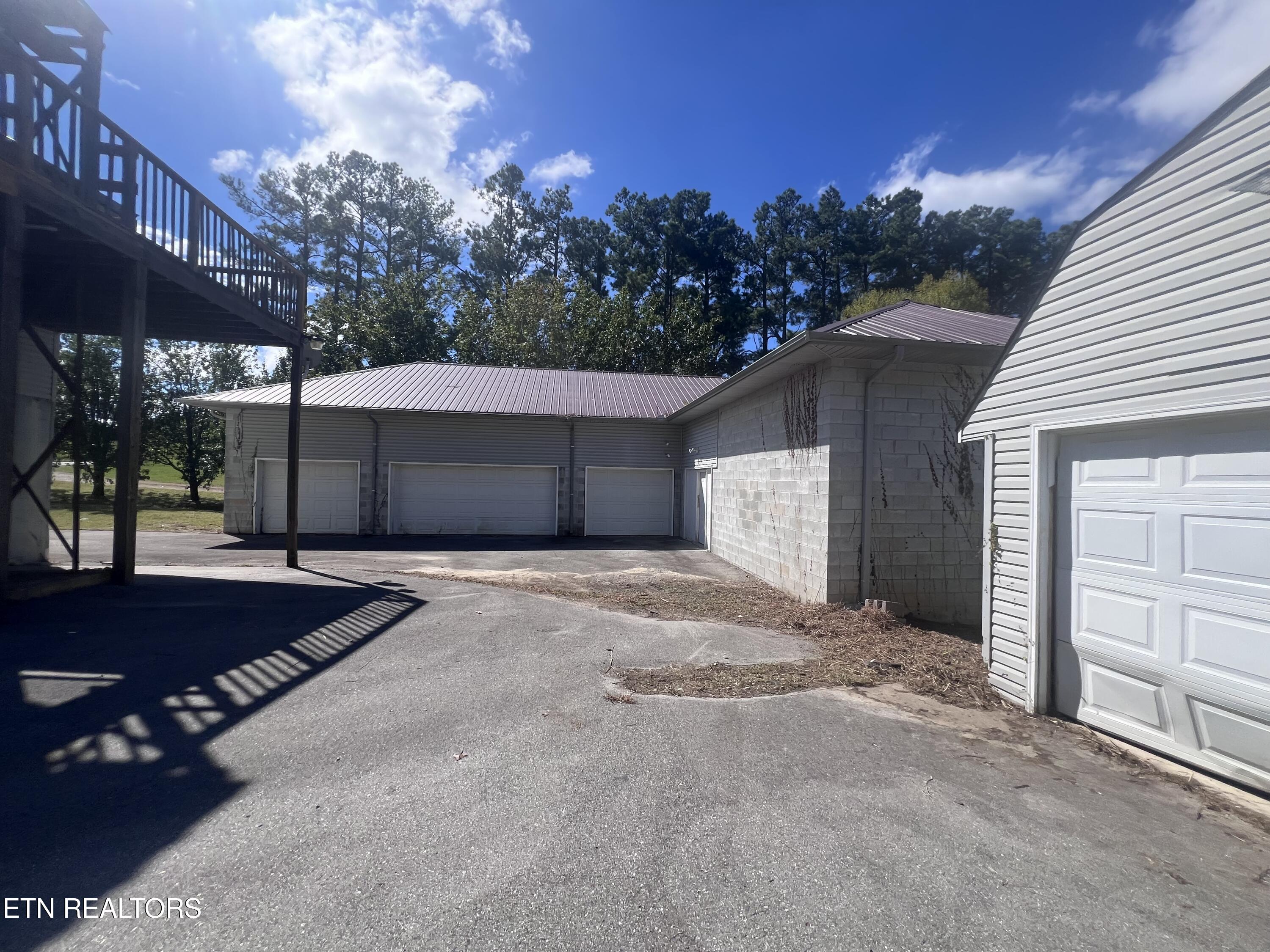 555 Oakley Allons Road Allons, TN 38541 - Photo 6 of 52 IMG_3916