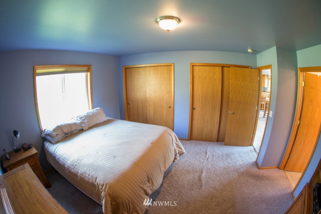 3390 Aldergrove Road Ferndale, WA 98248 - Photo 8 of 25