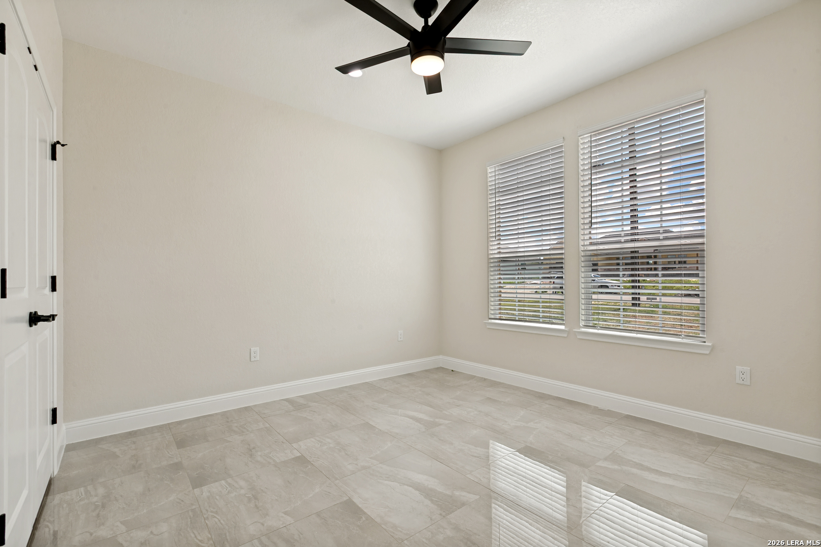 16914 Rancho Atascosa, TX 78002 - Photo 14 of 25