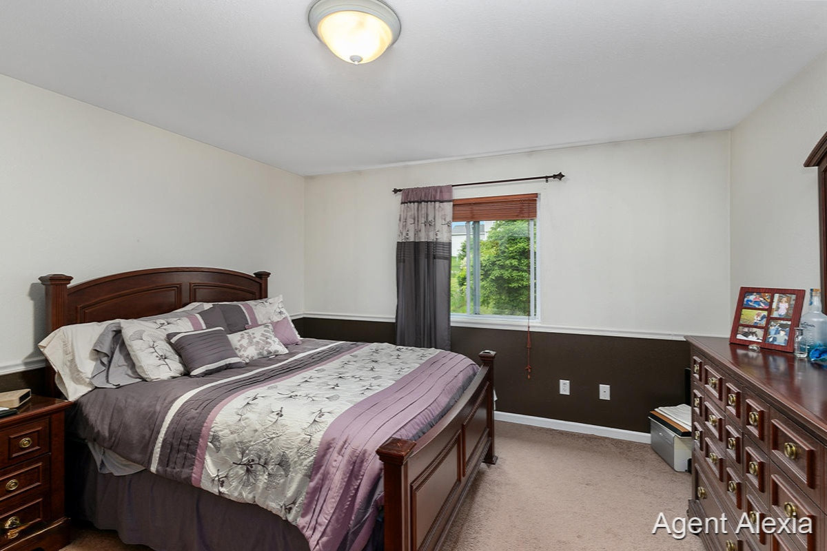 11603 Barnsley Road Lowell, MI 49331 - Photo 8 of 18