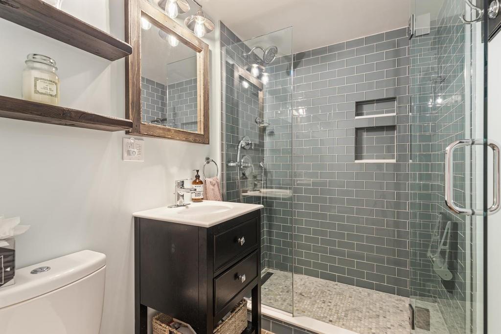 22 Whittier Road Reading, MA 01867 - Photo 18 of 32 Gallery Image 18