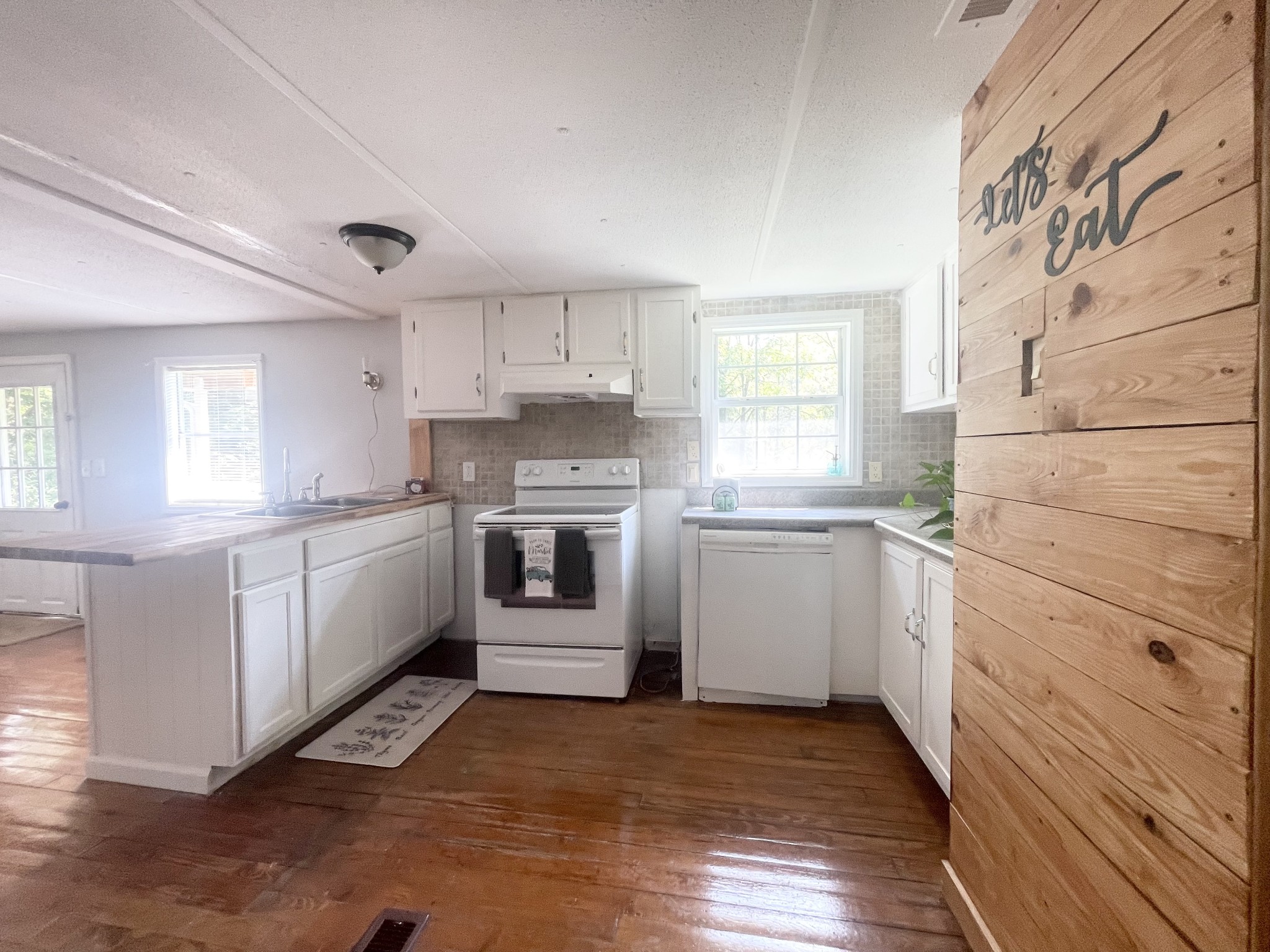 2184 Apple Hill Road Lynnville, TN 38472 - Photo 13 of 30