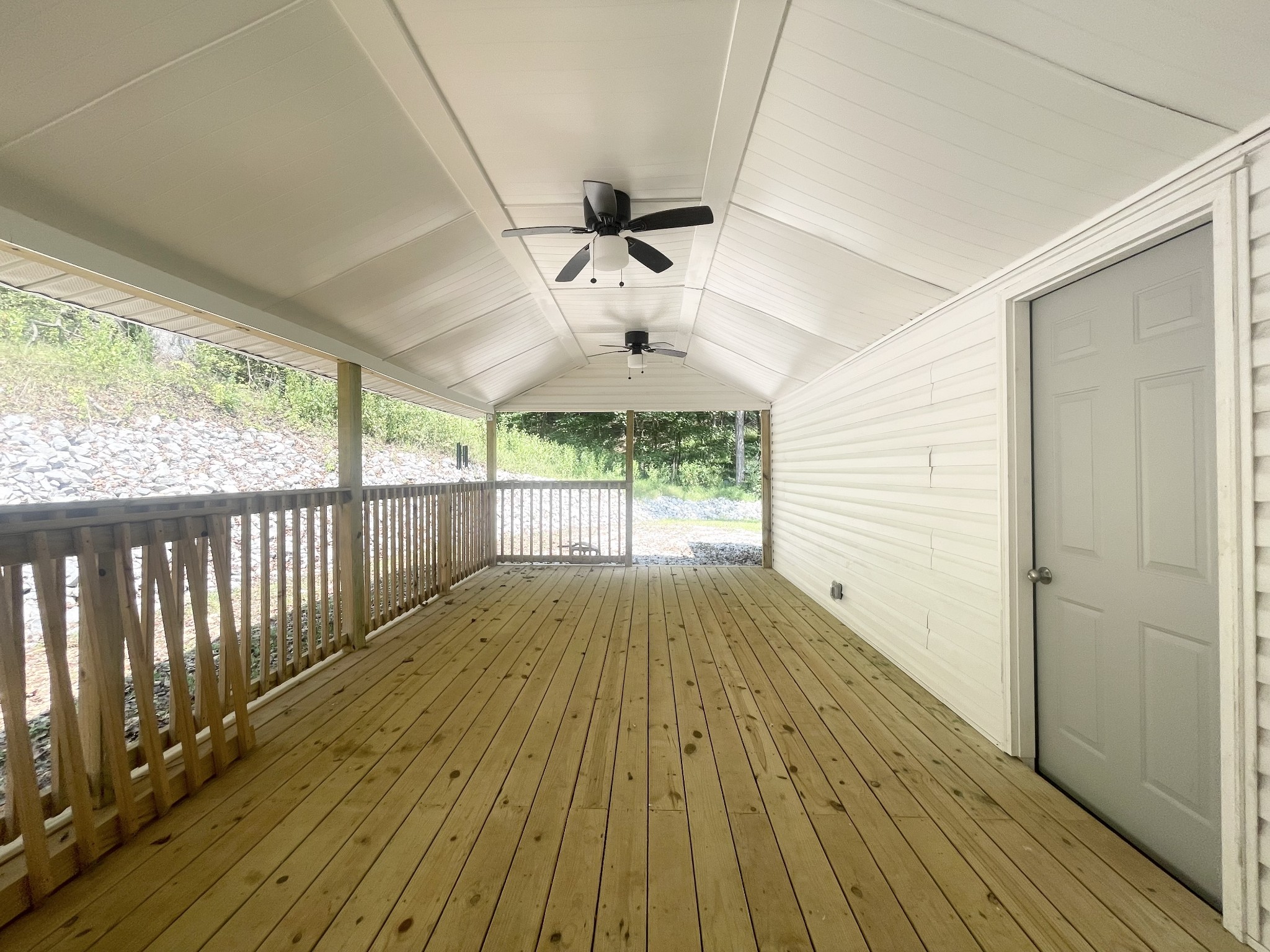 2184 Apple Hill Road Lynnville, TN 38472 - Photo 4 of 30