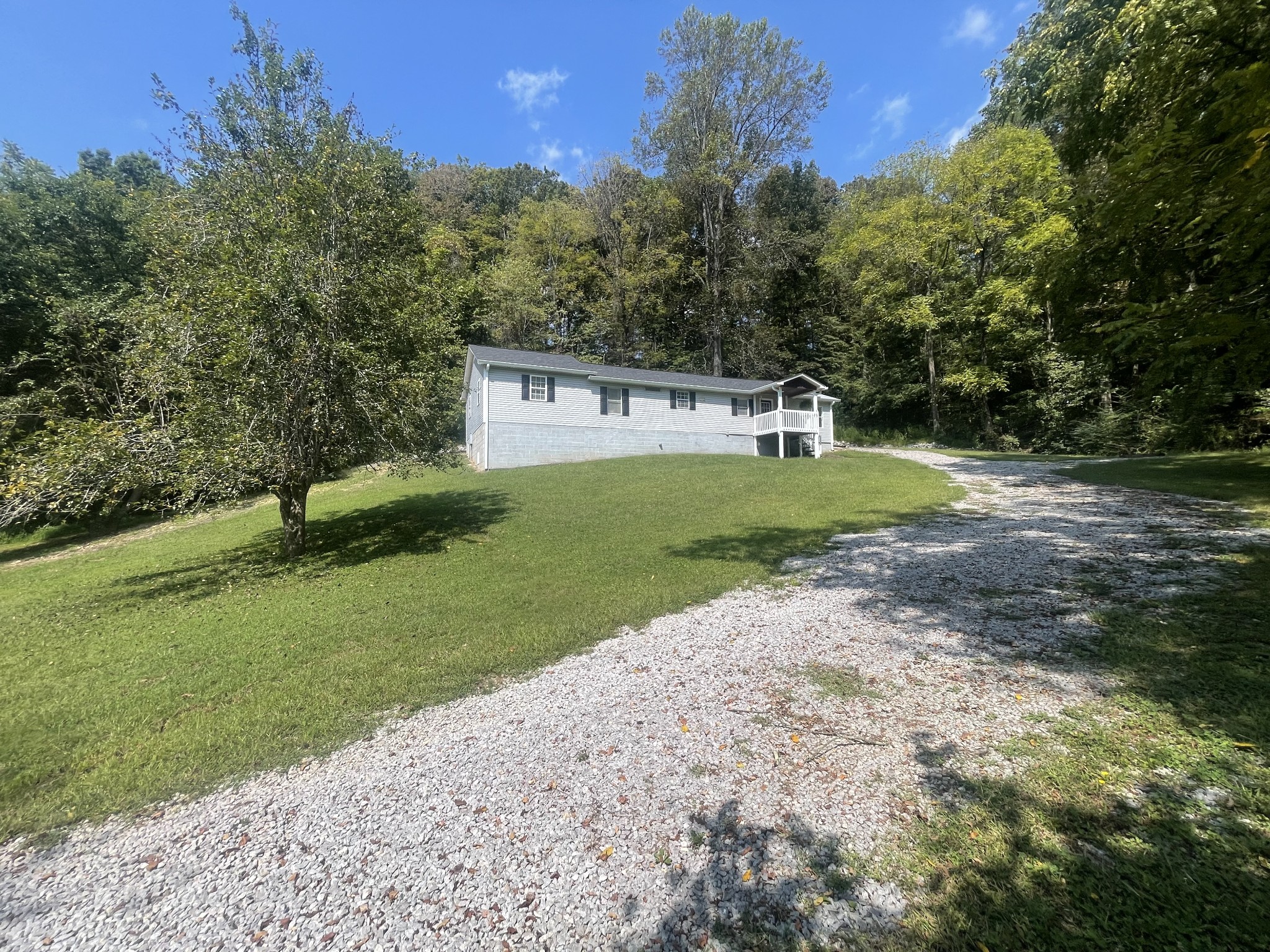 2184 Apple Hill Road Lynnville, TN 38472 - Photo 7 of 30