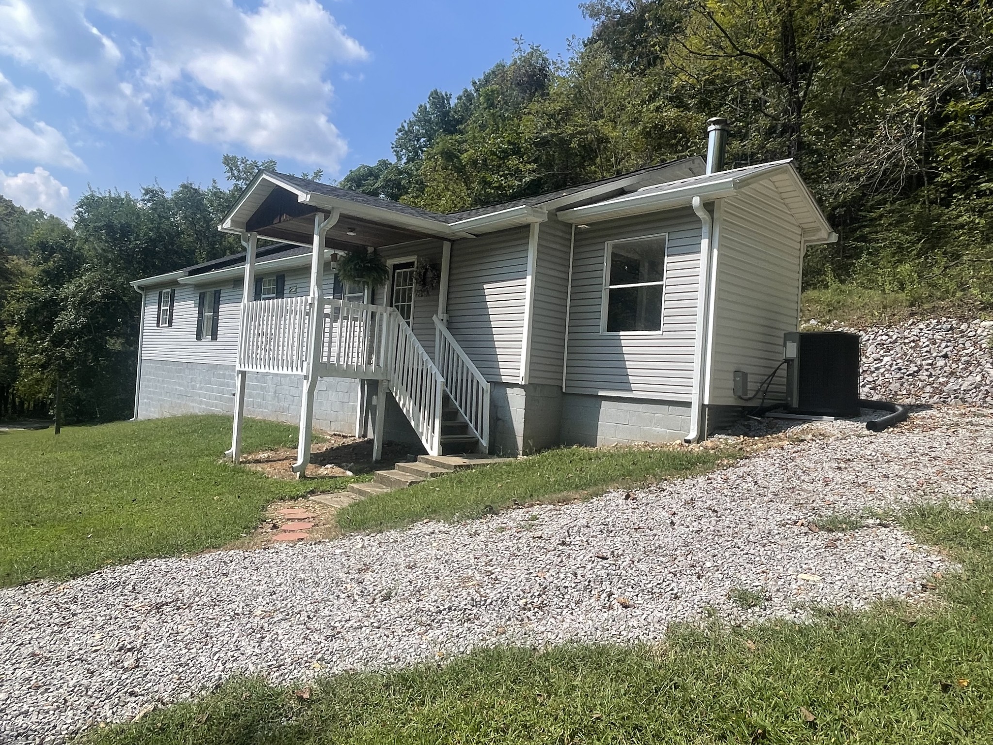 2184 Apple Hill Road Lynnville, TN 38472 - Photo 8 of 30