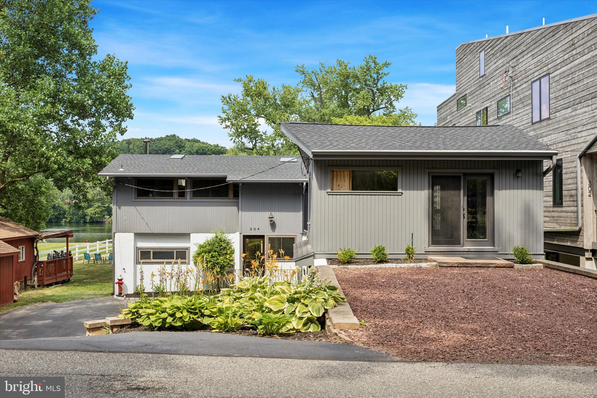 304 River Road Gladwyne, PA 19035 - Photo 43 of 64 Parking at Studio Guest House