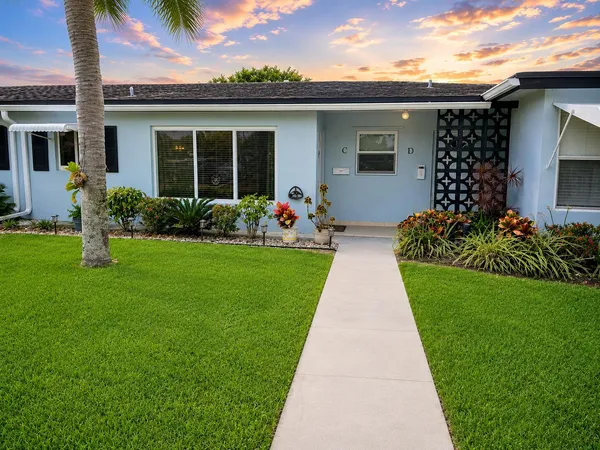 $2,100 | 512 High Point Drive, Unit C, Delray Beach, FL 33445