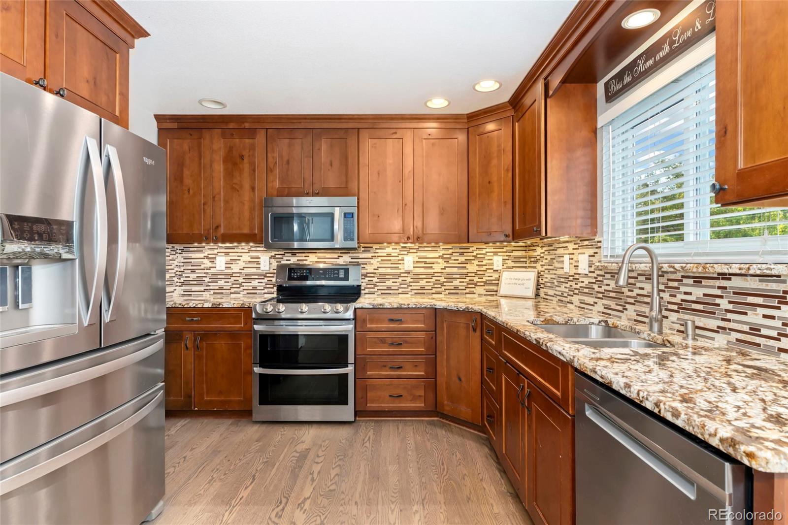 3462 Foxridge Trail Highlands Ranch, CO 80126 - Photo 9 of 35 Gallery Image 9