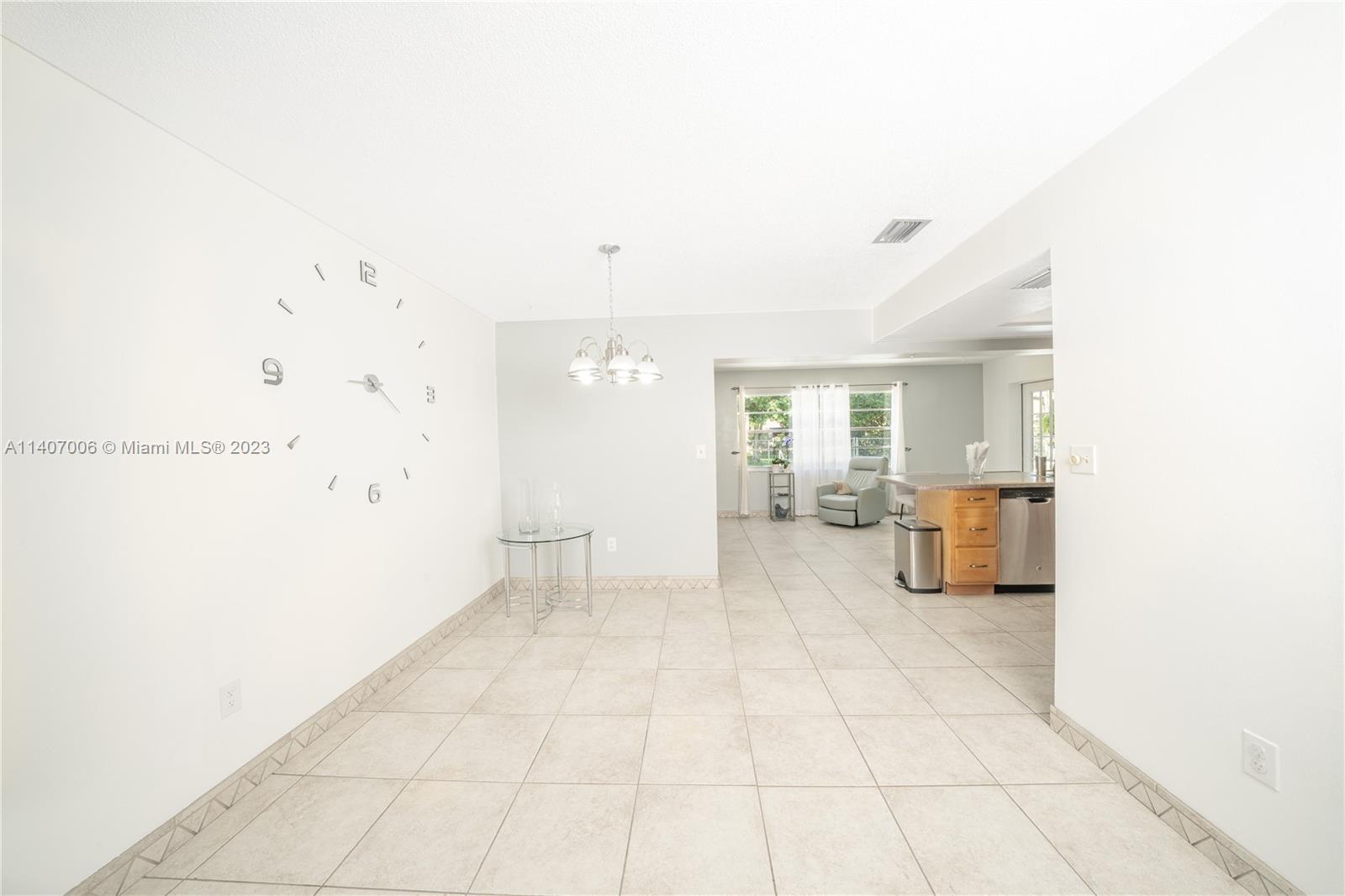 2403 Pasco Drive Sebring, FL 33870 - Photo 31 of 36 a view of a livingroom with wooden floor