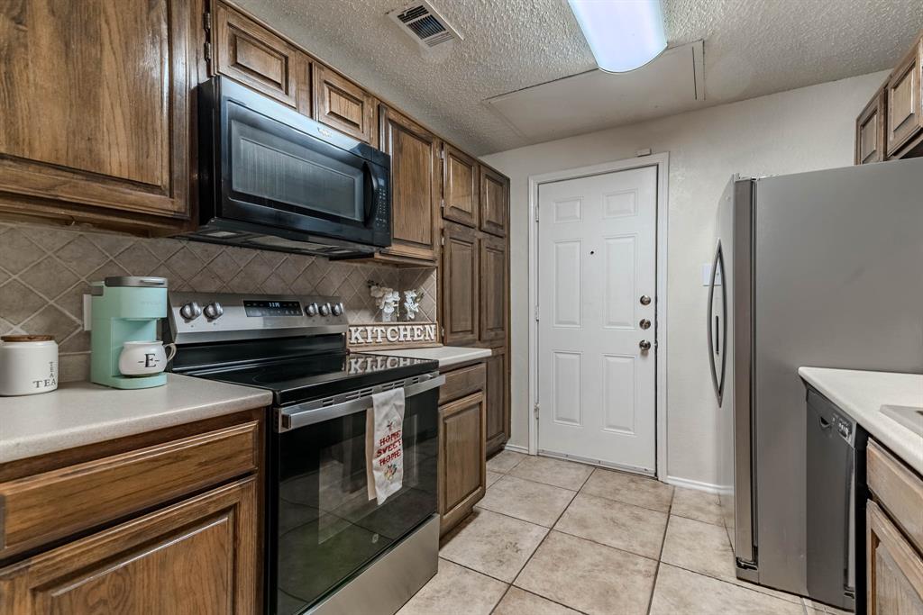 5619 Preston Oaks Road, Unit 706 Dallas, TX 75254 - Photo 11 of 23 Gallery Image 11