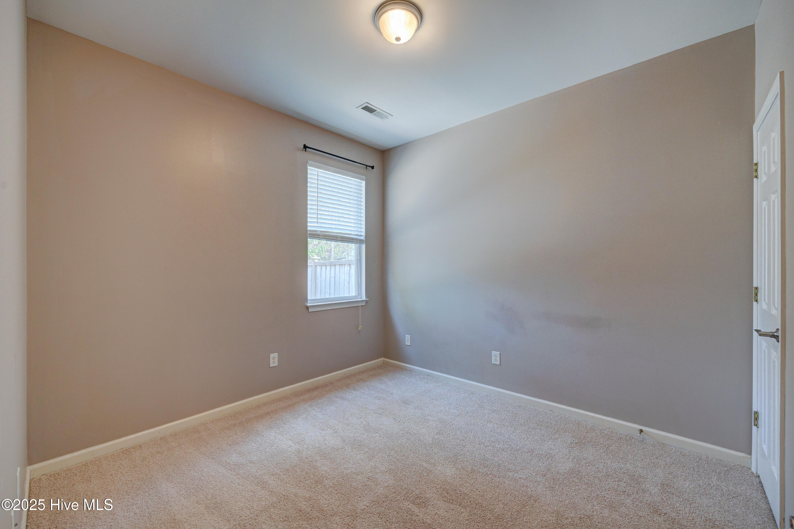 9394 Night Harbor Drive Leland, NC 28451 - Photo 17 of 32 9394NightHarborDrive(27)