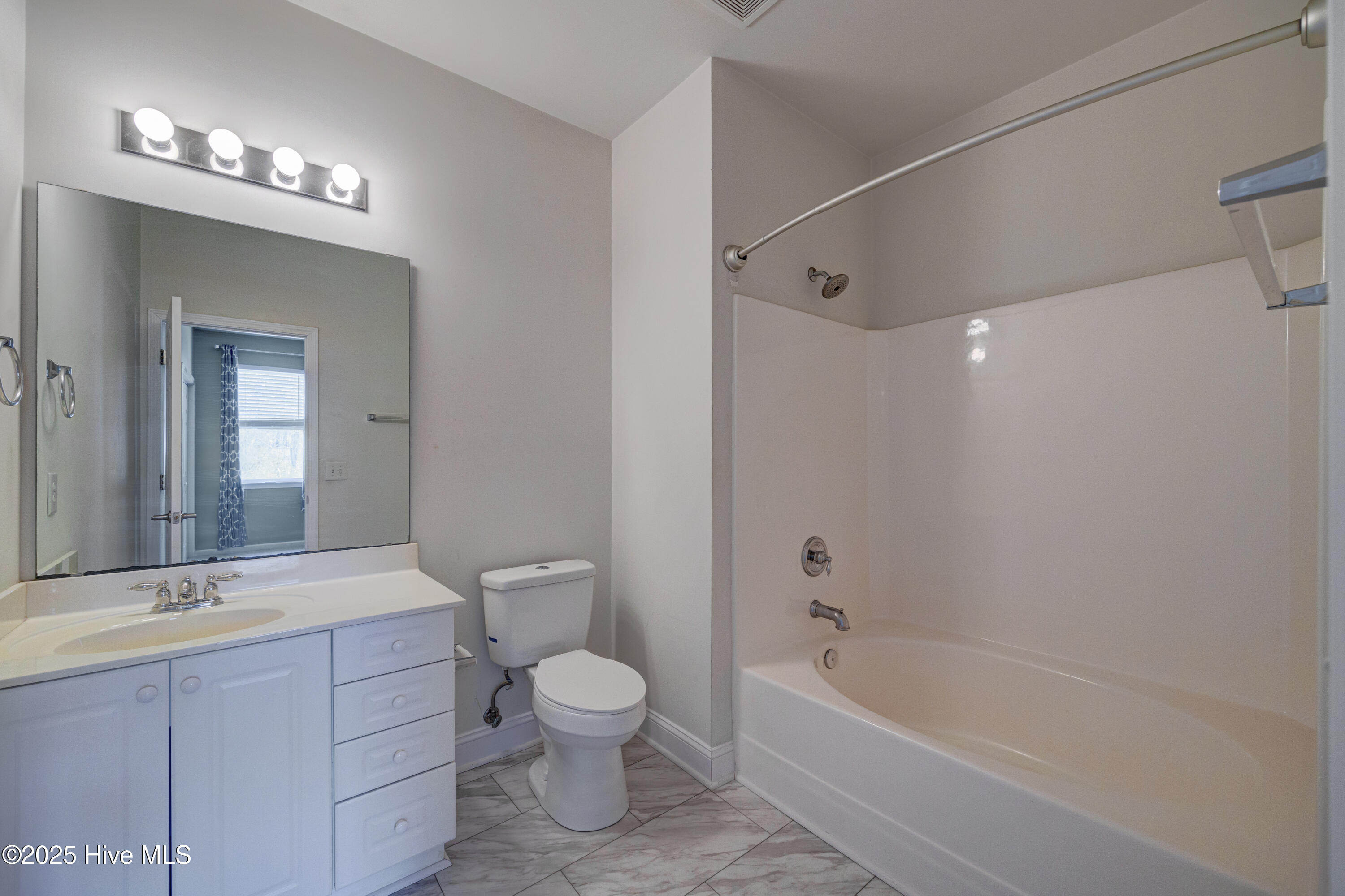 9394 Night Harbor Drive Leland, NC 28451 - Photo 24 of 32 9394NightHarborDrive(32)