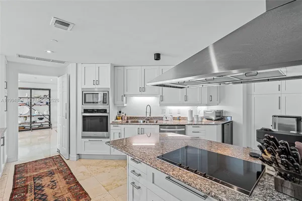 $22,500 | 1643 Brickell Avenue, Unit 2805, Miami, FL 33129