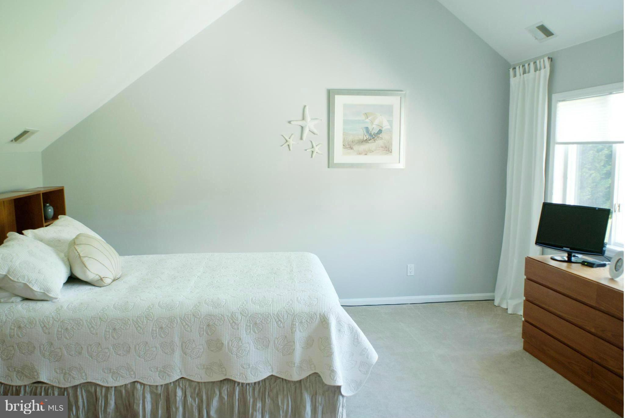 1016 Double Gate Road Davidsonville, MD 21035 - Photo 17 of 30 Master Bedroom