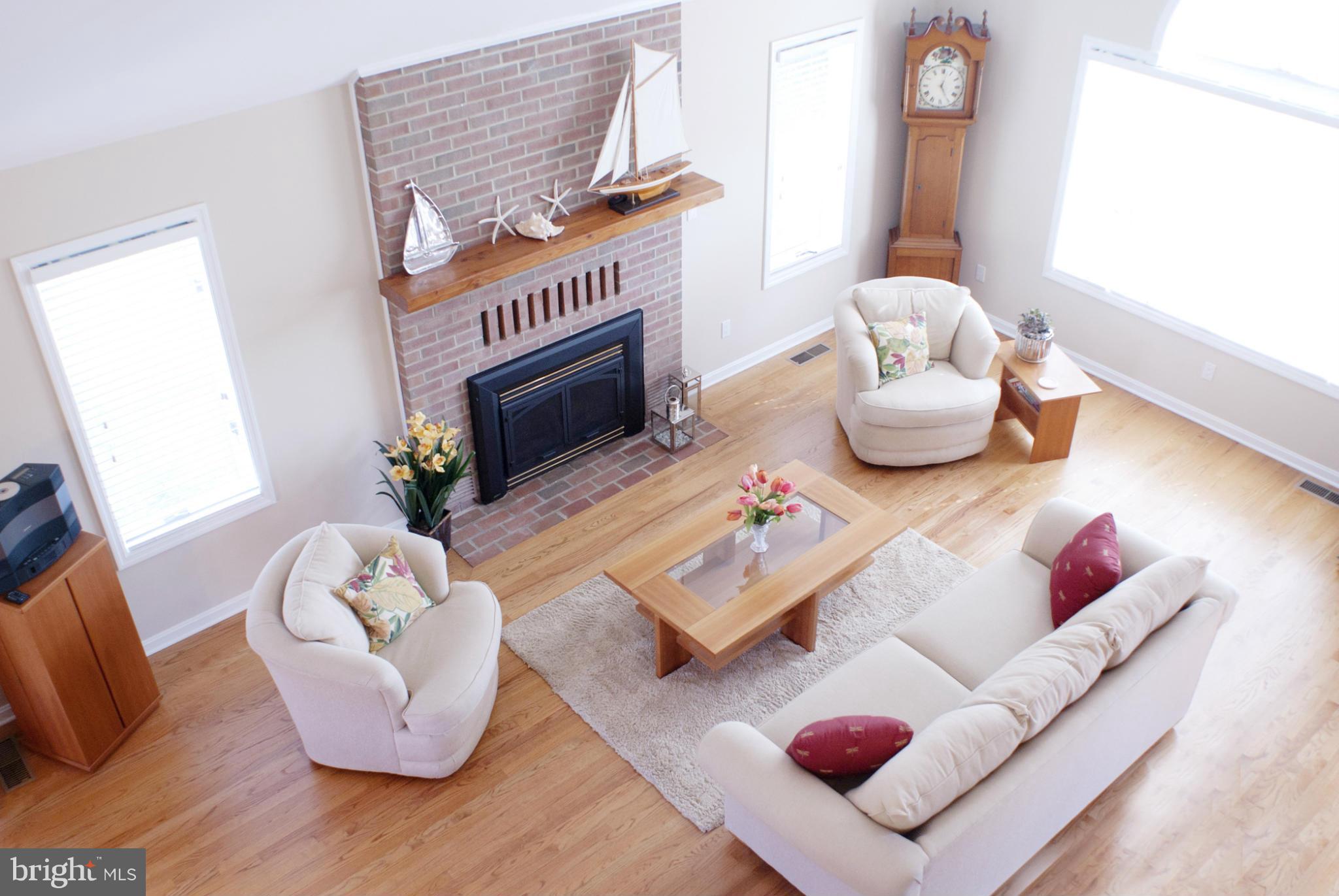 1016 Double Gate Road Davidsonville, MD 21035 - Photo 3 of 30 Living Room