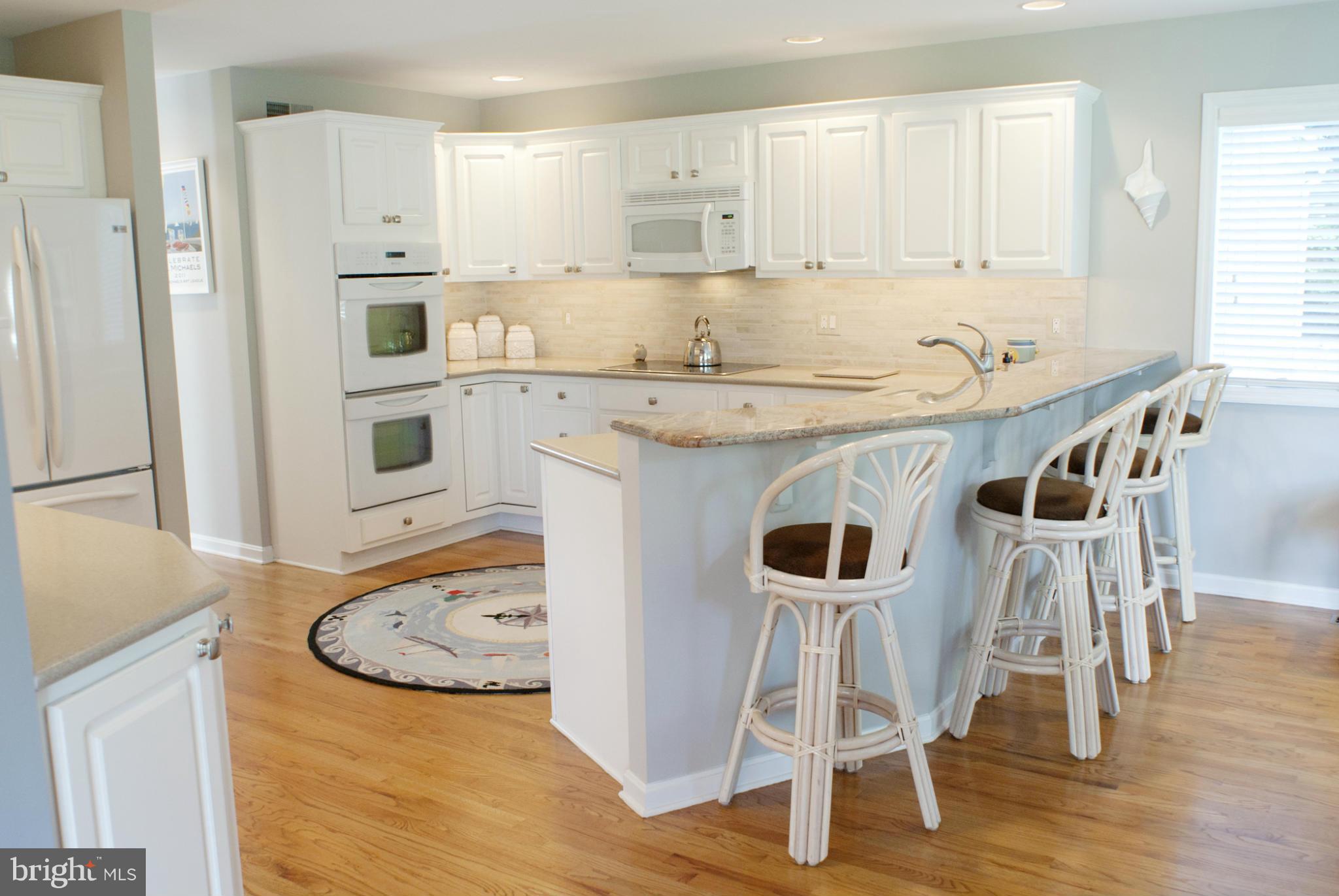 1016 Double Gate Road Davidsonville, MD 21035 - Photo 9 of 30 Gorgeous Kitchen with Breakfast Bar
