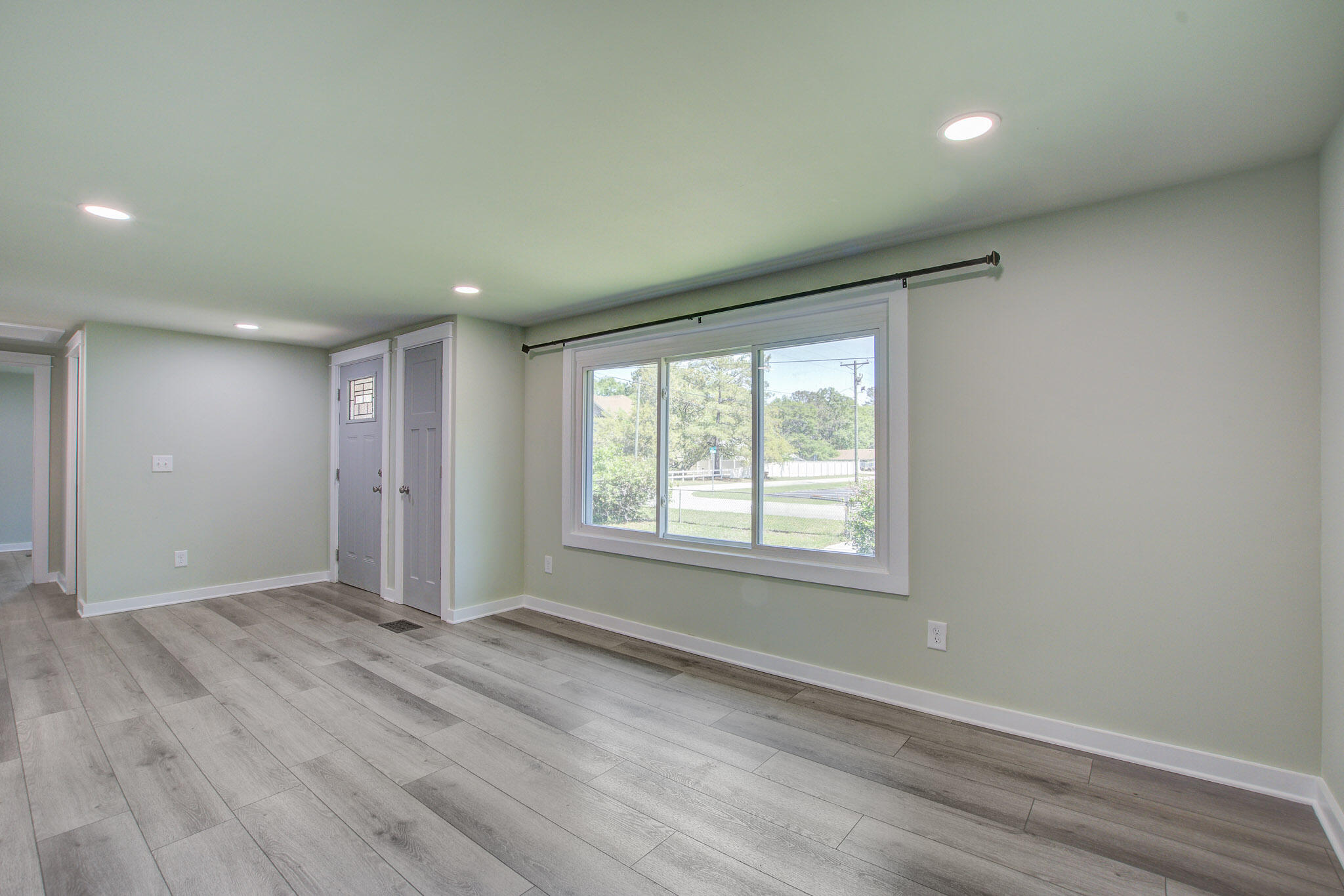 200 State Rd S-8-384 Goose Creek, SC 29445 - Photo 7 of 21