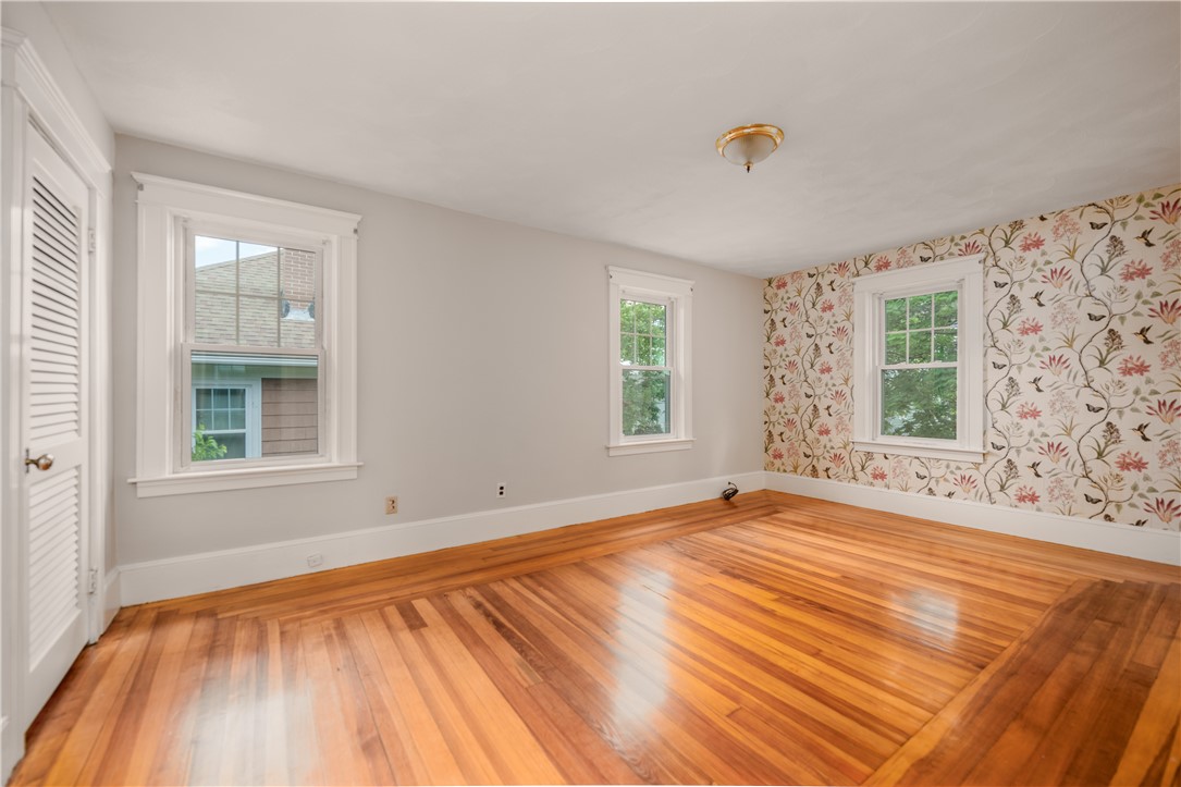 52 Forbes Street Providence, RI 02908 - Photo 17 of 40