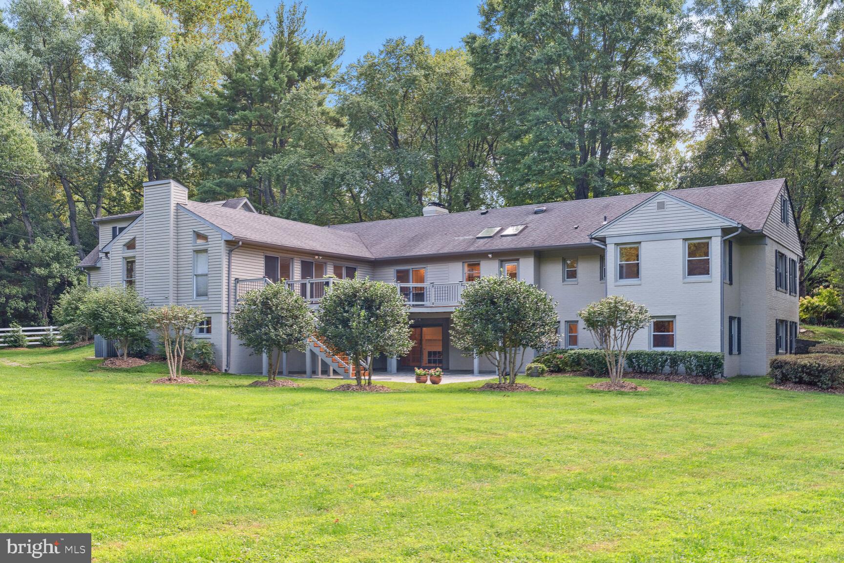 10511 South Glen Road Potomac, MD 20854 - Photo 39 of 44 An Impressive Rear Facade
