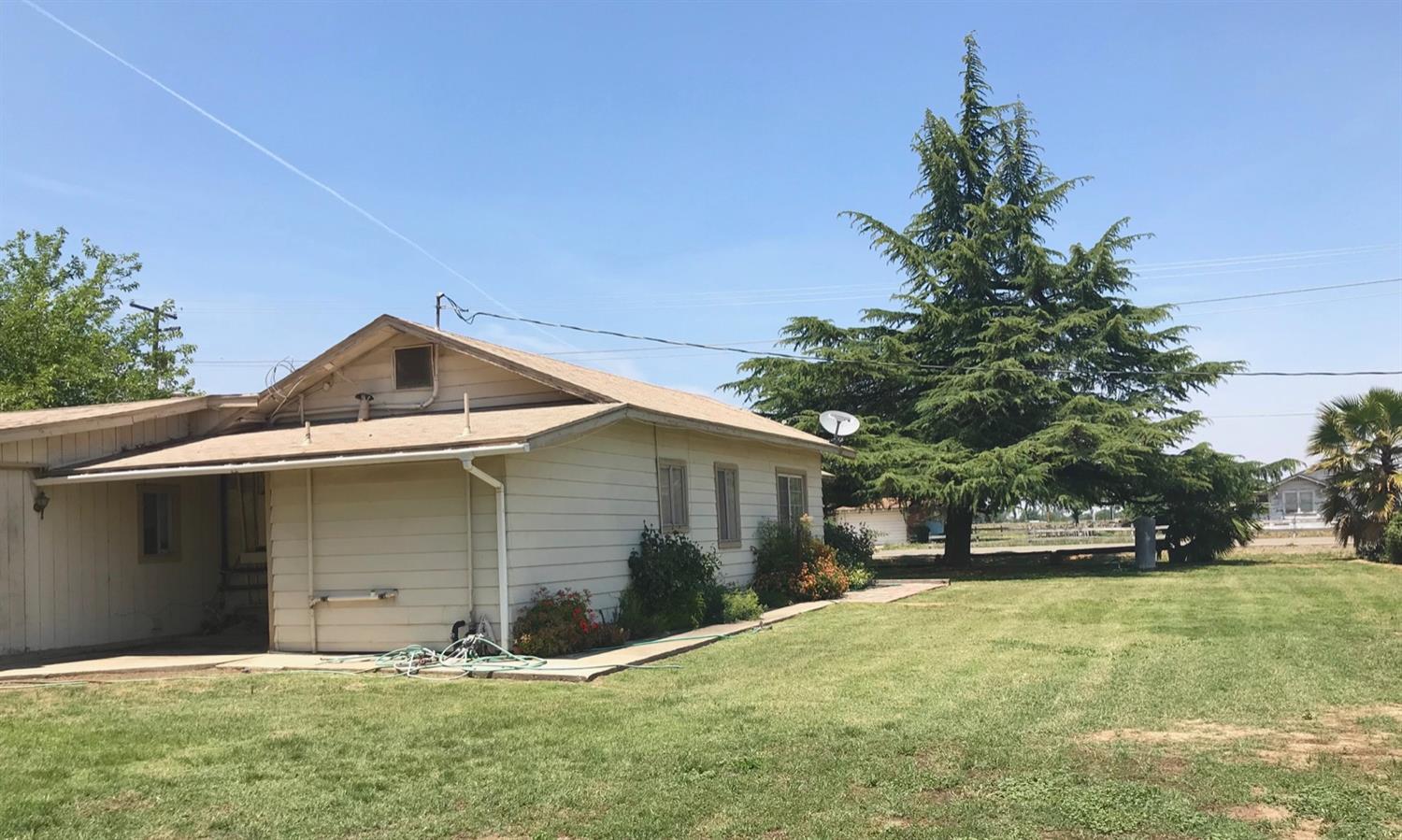 1562 West Dickenson Ferry Road Merced, CA 95341 - Photo 10 of 39 Gallery Image 10