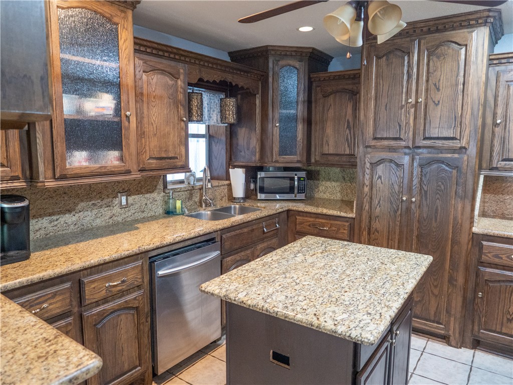 372 East Fm 771 Riviera, TX 78379 - Photo 10 of 39