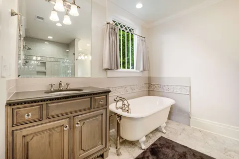 $2,950,000 | Undisclosed Address, Nashville, TN 37208