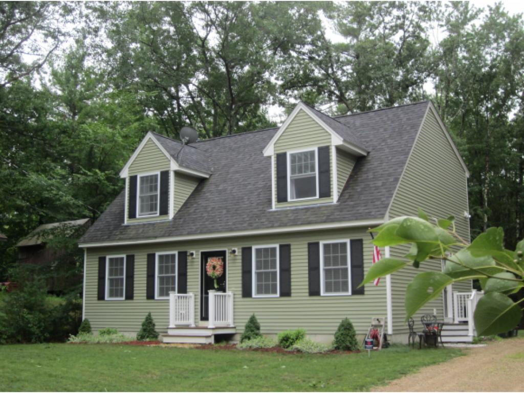 75 Batchelder Road Raymond, NH 03077 - Photo 1 of 14