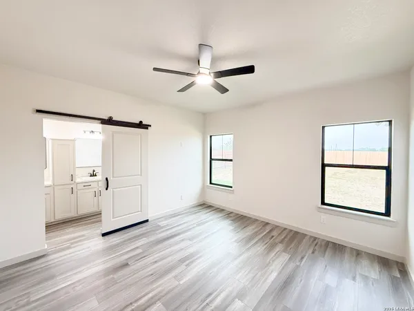 $389,900 | 1206 Devine Drive, Devine, TX 78016