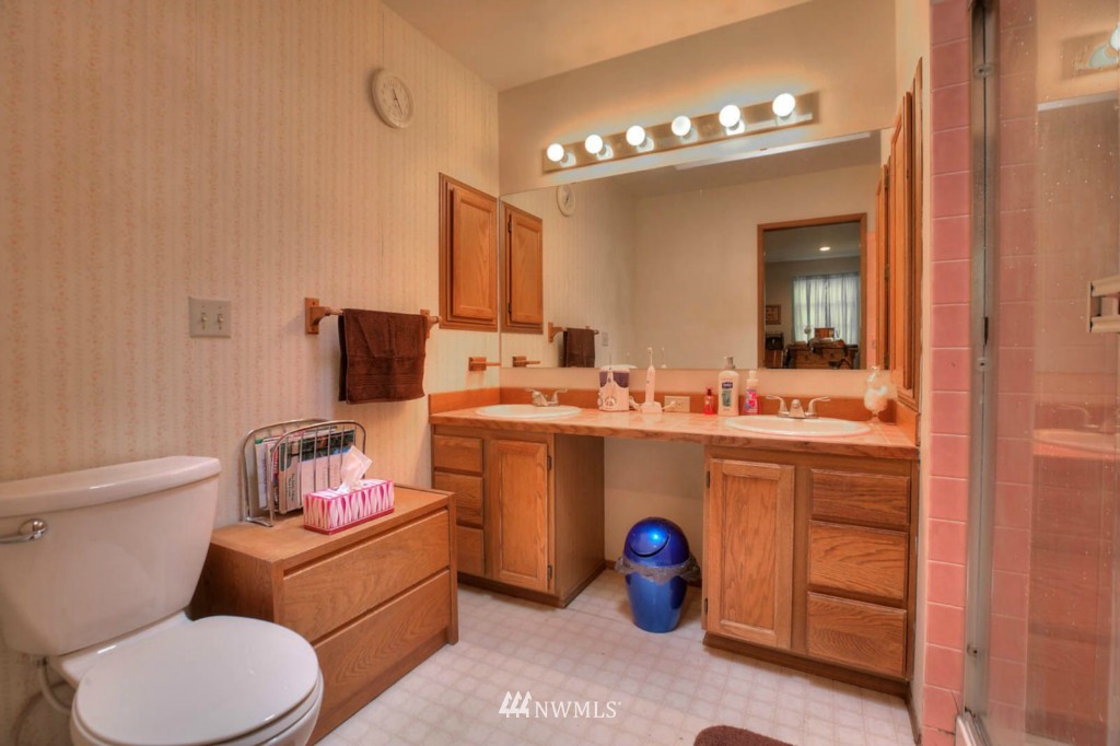 2928 170th Place Southeast Bothell, WA 98012 - Photo 9 of 15
