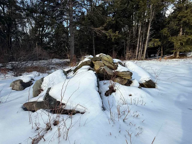 $350,000 | 109 Highland Drive, Warren, VT 05674