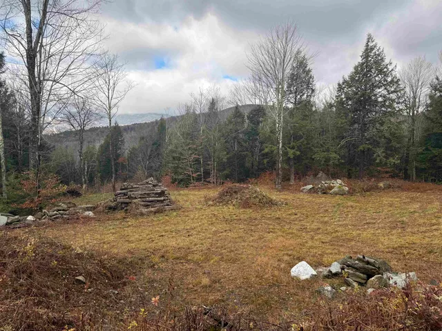 $350,000 | 109 Highland Drive, Warren, VT 05674