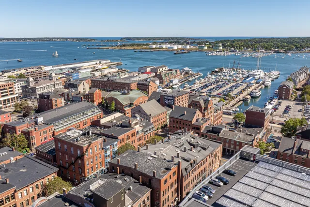 $444,000 | 10 Exchange Street, Unit 307, Portland, ME 04101