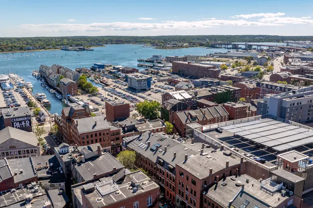 $444,000 | 10 Exchange Street, Unit 307, Portland, ME 04101