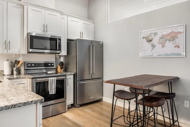 $444,000 | 10 Exchange Street, Unit 307, Portland, ME 04101