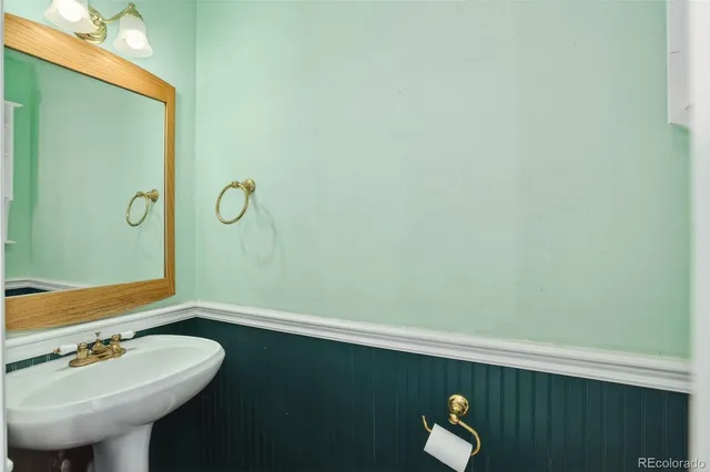 $460,000 | 11766 West Radcliff Avenue, Morrison, CO 80465