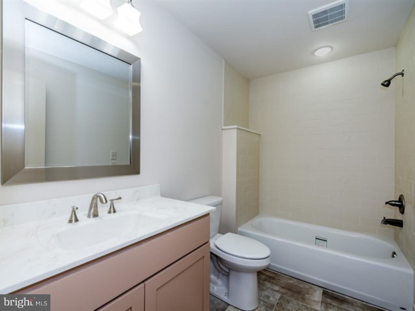 56 Cardinal Road Wyomissing, PA 19610 - Photo 20 of 25 Gallery Image 20