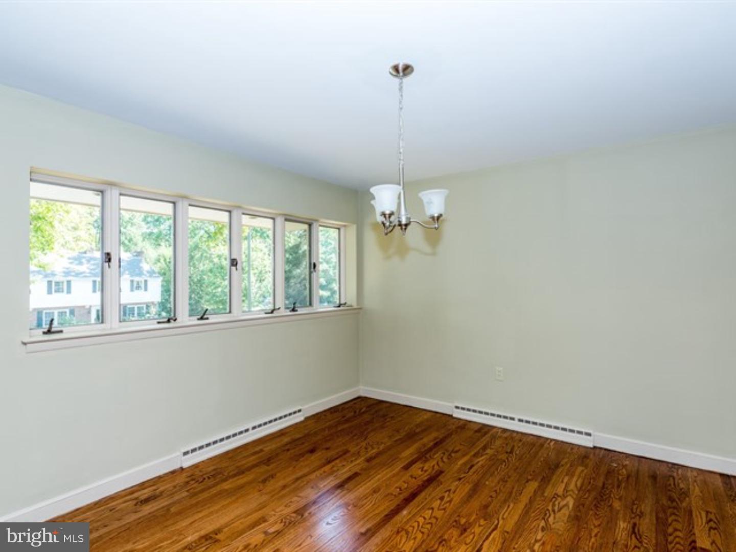 56 Cardinal Road Wyomissing, PA 19610 - Photo 7 of 25 Gallery Image 7