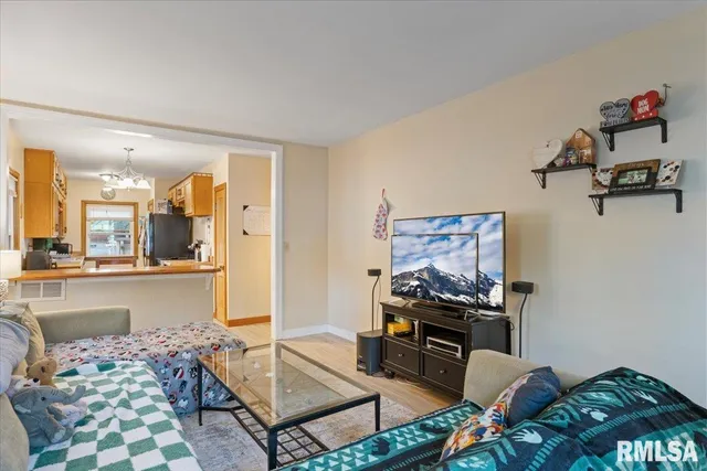 $145,000 | 1620 20th Avenue, Rock Island, IL 61201