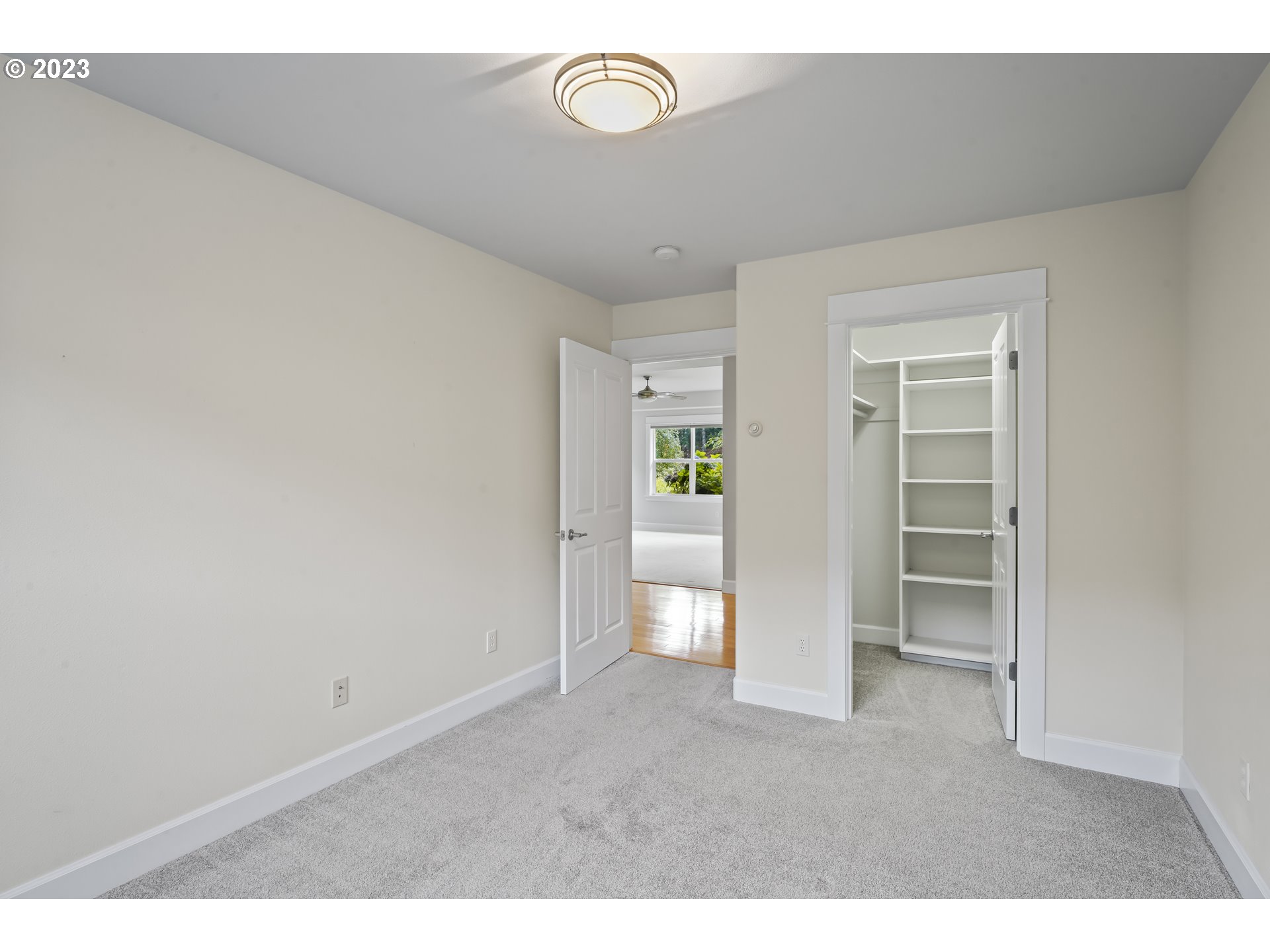 4 Waterford Downs Florence, OR 97439 - Photo 30 of 41 a view of empty room with wooden floor