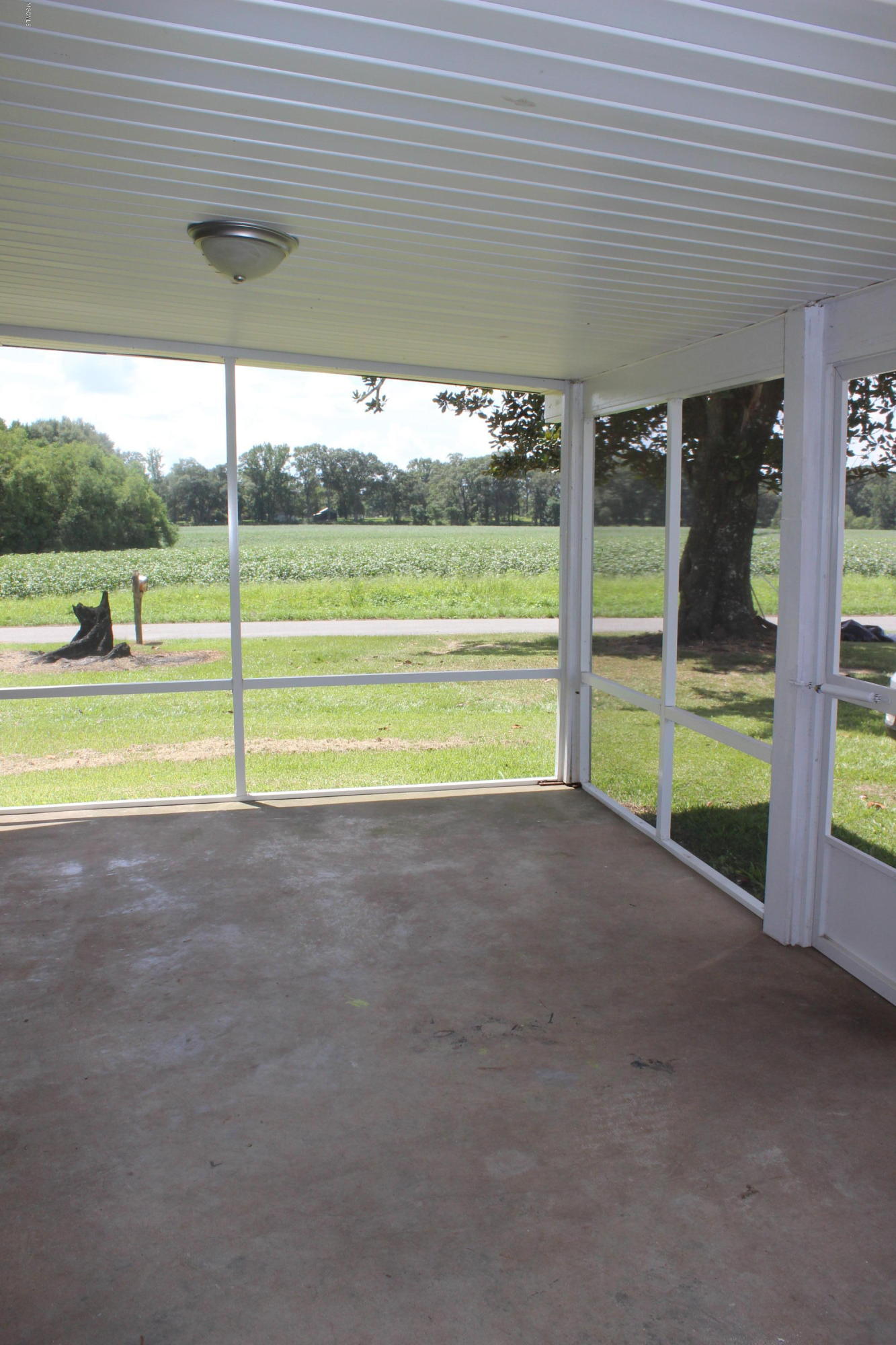 2105 V E Howell Road Lucedale, MS 39452 - Photo 25 of 54 IMG_2103